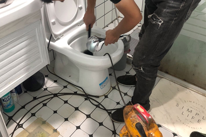 庆城疏通下水道